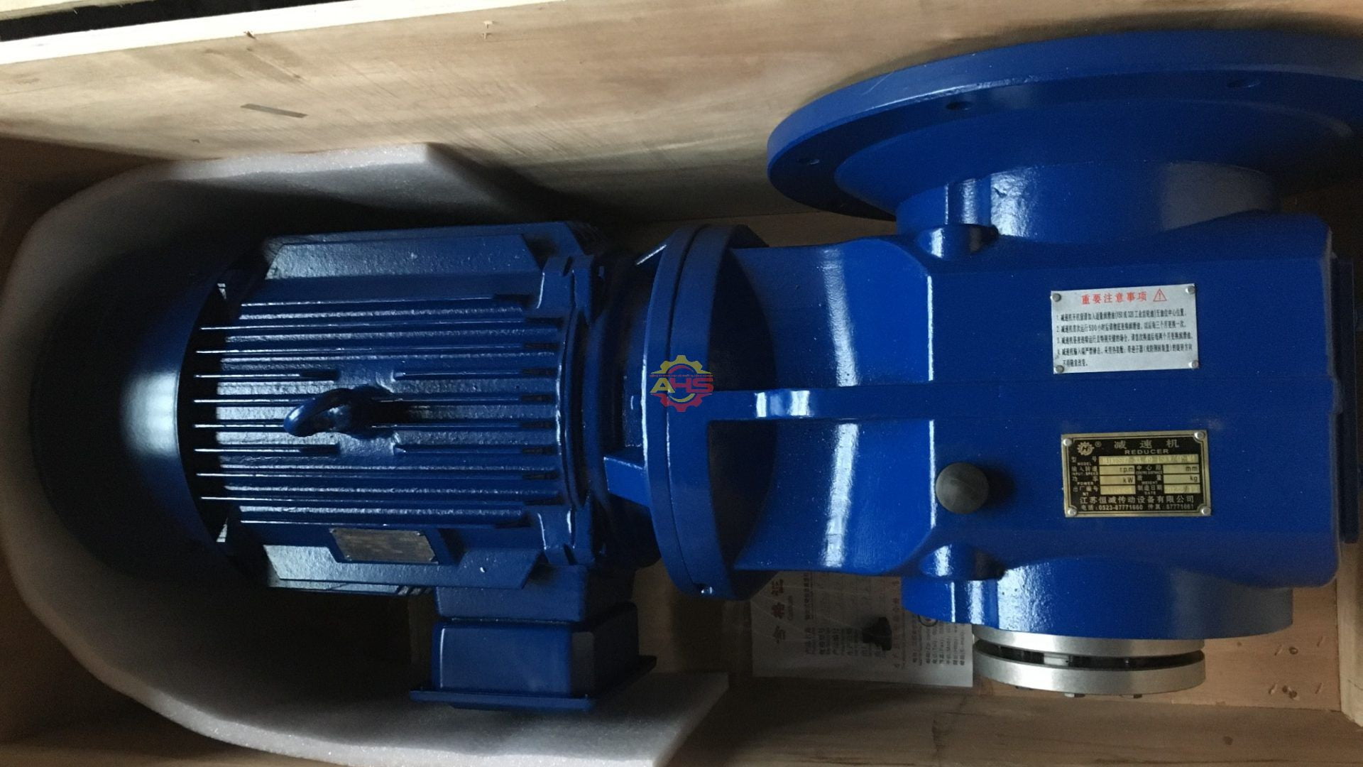 ĐỘNG CƠ HỘP GIẢM TỐC (HGT), PHỤ KIỆN BĂNG TẢI VÀ TỜI KÉO LIỆU